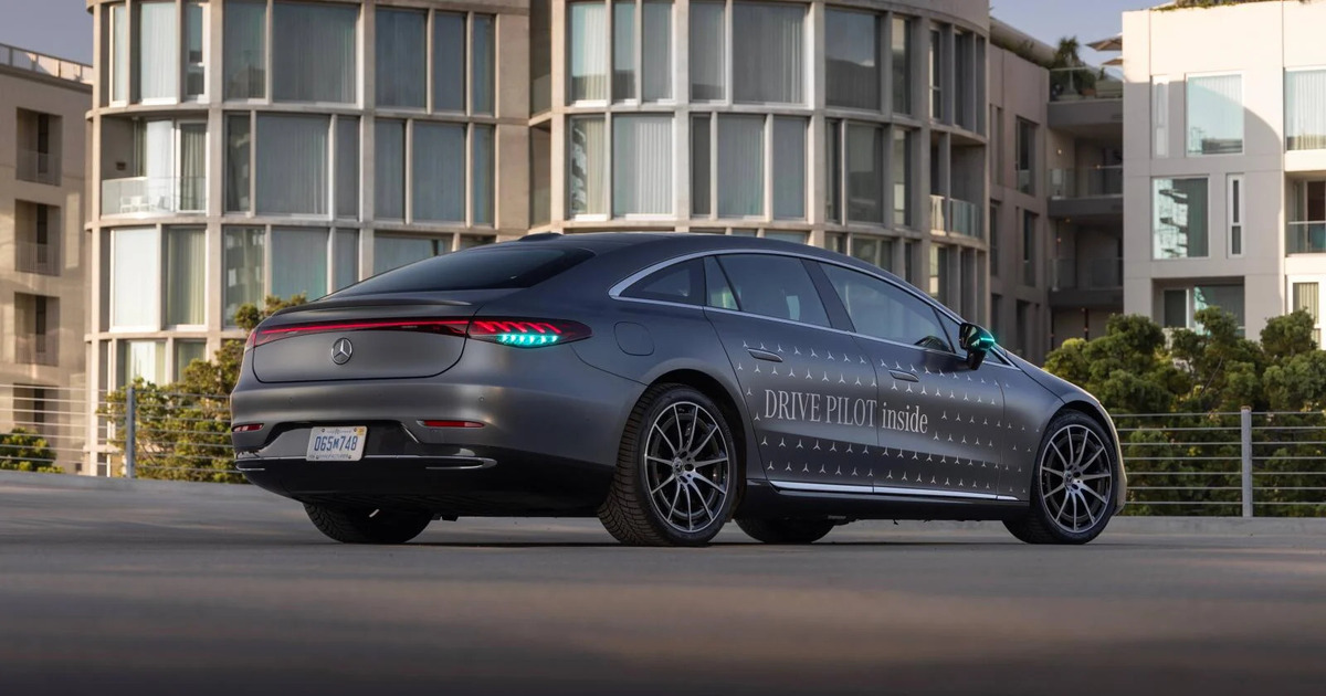 Mercedes-Benz anticipa la concorrenza: Le prime auto autonome di livello 3 negli Stati Uniti