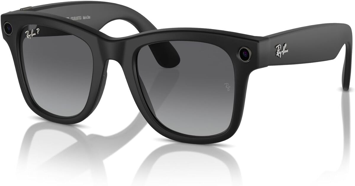 Ray-Ban Meta smart glasses have received an update