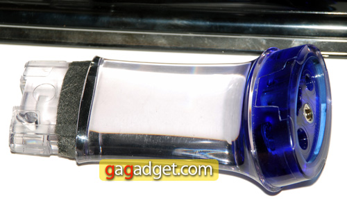 Чистый дизайн: обзор 22-дюймового FullHD-монитора Samsung P2270-5 SamsungP2270_03.jpg