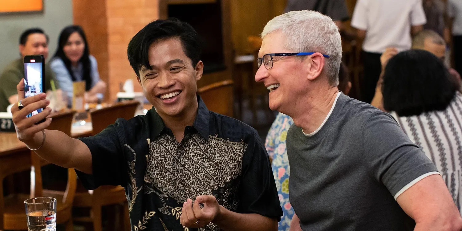 Eine Herausforderung von Tim Cook: Wie kann man ein Selfie mit dem CEO von Apple machen?